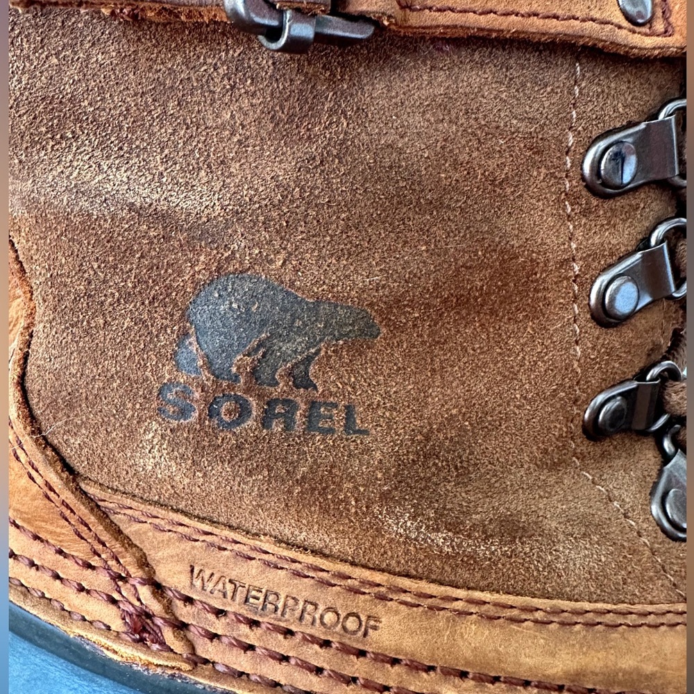 SOREL Women's Waterproof Fancy Lace II Suede Winter Boots. Sz 9. - Picture 3 of 5
